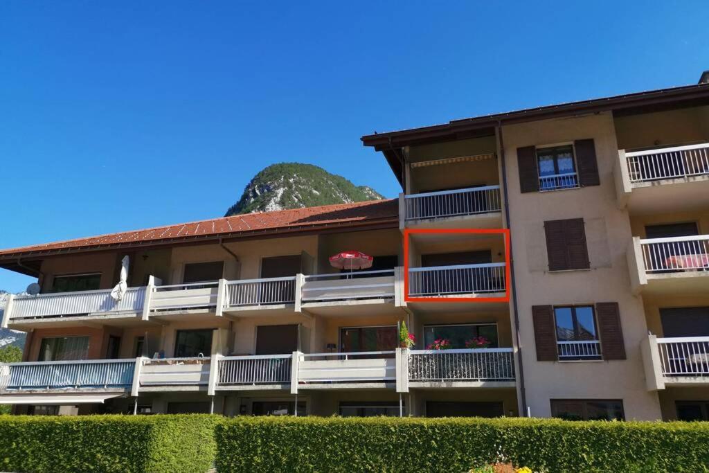 Ferienwohnung Agreable 2 Pieces Au Coeur De Thônes Exterior foto